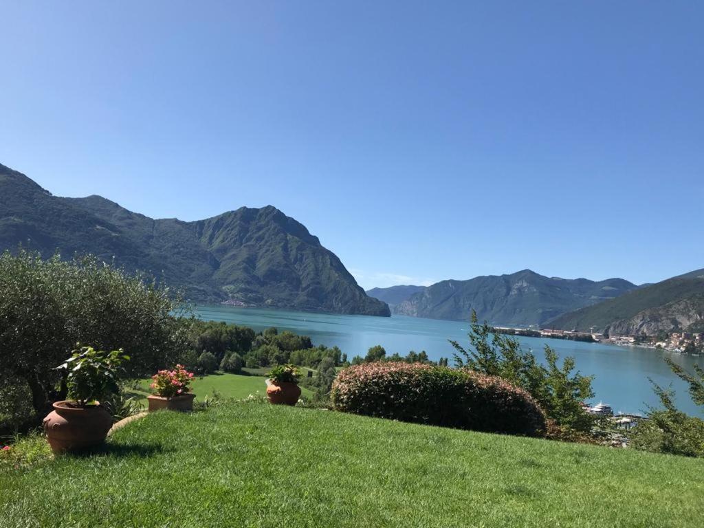 Casa Caponetti Villa Costa Volpino Luaran gambar